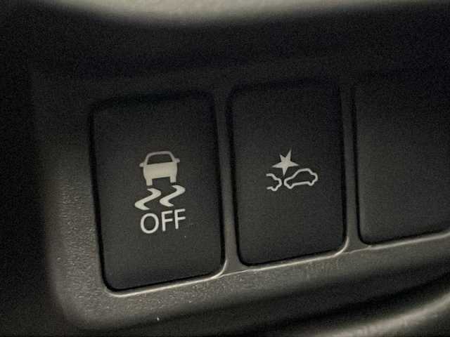 日産 デイズ ハイウェイスターX 兵庫県 2017(平29)年 0.8万km モカブラウンP ワンオーナー/保証書・取説・有/純正メモリーナビ・フルセグ・BT・CD・DVD・FM・AM/前方ドライブレコーダー/ETC/バックカメラ/全周囲カメラ/衝突被害軽減ブレーキ/オートハイビーム/アイドリングストップ/プッシュスタート/スマートキー×2/純正フロアマット/純正ドアバイザー/純正14インチアルミホイール