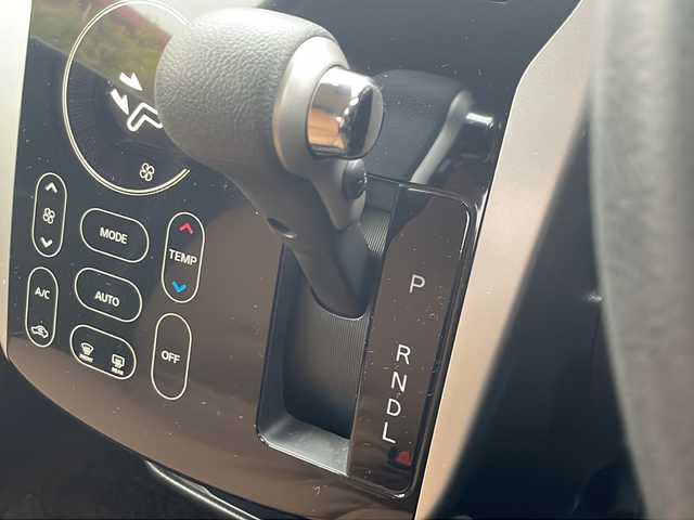 日産 デイズ ハイウェイスターX 兵庫県 2017(平29)年 0.8万km モカブラウンP ワンオーナー/保証書・取説・有/純正メモリーナビ・フルセグ・BT・CD・DVD・FM・AM/前方ドライブレコーダー/ETC/バックカメラ/全周囲カメラ/衝突被害軽減ブレーキ/オートハイビーム/アイドリングストップ/プッシュスタート/スマートキー×2/純正フロアマット/純正ドアバイザー/純正14インチアルミホイール