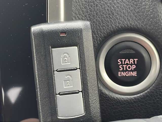 日産 デイズ ハイウェイスターX 兵庫県 2017(平29)年 0.8万km モカブラウンP ワンオーナー/保証書・取説・有/純正メモリーナビ・フルセグ・BT・CD・DVD・FM・AM/前方ドライブレコーダー/ETC/バックカメラ/全周囲カメラ/衝突被害軽減ブレーキ/オートハイビーム/アイドリングストップ/プッシュスタート/スマートキー×2/純正フロアマット/純正ドアバイザー/純正14インチアルミホイール