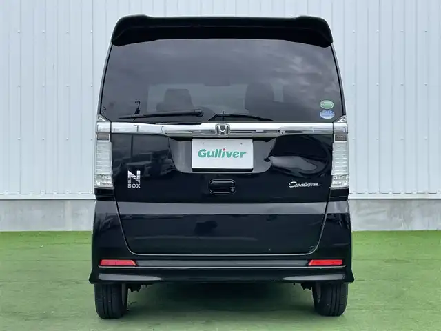 ホンダ Ｎ ＢＯＸ カスタム G Lパッケージ 香川県 2012(平24)年 8.2万km クリスタルブラックパール 社外8インチSDナビ/→フルセグ/CD/DVD/Bluetooth/片側パワースライドドア/純正14インチアルミ/純正フロアマット/ピタ駐ミラー/横滑り防止装置/盗難防止装置/アイドリングストップ/ETC/ベンチシート/パワーステアリング/ステアリングリモコン/プッシュスタート/スマートキー