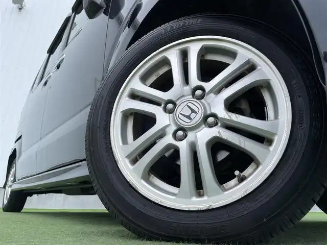 ホンダ Ｎ ＢＯＸ カスタム G Lパッケージ 香川県 2012(平24)年 8.2万km クリスタルブラックパール 社外8インチSDナビ/→フルセグ/CD/DVD/Bluetooth/片側パワースライドドア/純正14インチアルミ/純正フロアマット/ピタ駐ミラー/横滑り防止装置/盗難防止装置/アイドリングストップ/ETC/ベンチシート/パワーステアリング/ステアリングリモコン/プッシュスタート/スマートキー