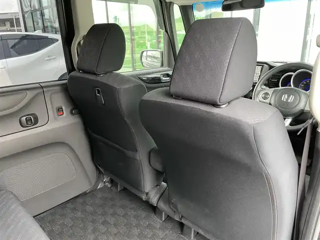 ホンダ Ｎ ＢＯＸ カスタム G Lパッケージ 香川県 2012(平24)年 8.2万km クリスタルブラックパール 社外8インチSDナビ/→フルセグ/CD/DVD/Bluetooth/片側パワースライドドア/純正14インチアルミ/純正フロアマット/ピタ駐ミラー/横滑り防止装置/盗難防止装置/アイドリングストップ/ETC/ベンチシート/パワーステアリング/ステアリングリモコン/プッシュスタート/スマートキー