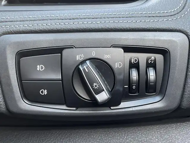 ＢＭＷ ２１８ｄ グランツアラー ラグジュアリー 三重県 2018(平30)年 3.6万km ミネラルホワイト コンフォートアクセス　/インテリジェントセーフティ　/純正ナビ　/バックカメラ　/Ｂｌｕｅｔｏｏｔｈ　/ＥＴＣ　/純正１７インチアルミ　/ブラックルーフレール　/黒革シート　/パワーシート　/シートヒーター　/ＬＥＤヘッド