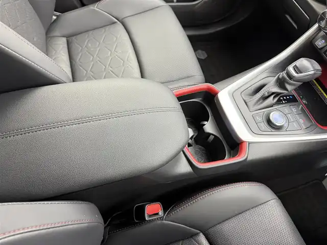 トヨタ ＲＡＶ４ アドベンチャー オフロードPKG 宮城県 2021(令3)年 2.9万km グレーメタリック 4WD/純正ディスプレイオーディオナビ/パワーバックドア/バックモニター/クリアランスソナー/アダプティブクルーズコントロール/プリクラッシュセーフティ/オートマチックハイビーム/レーントレーシングアシスト/ビルトインETC/前後ドライブレコーダー/シートヒーター/エアシート/ステアリングヒーター/BSM/プッシュスタート/スマートキー/オートライト/オートマチックハイビーム/LEDヘッドライト/ワイヤレス充電/スマートフォン連携/純正フロアマット/専用サスペンション/専用18インチAW/ルーフレール/禁煙車