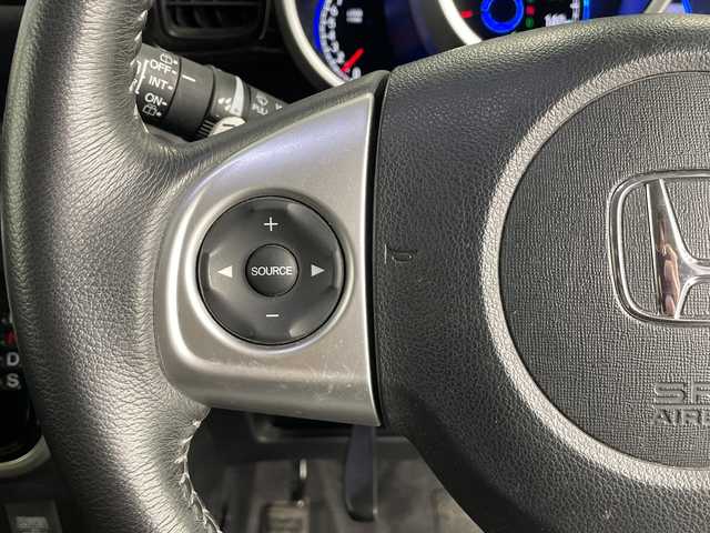 ホンダ Ｎ ＢＯＸ カスタム G ターボ Lパッケージ 神奈川県 2016(平28)年 2.3万km クリスタルブラックパール ＣＴＢＡ/両側パワースライドドア/純正７型ナビ(VXM-174VFXi)/(CD/DVD/SD/BT/フルセグTV)/バックカメラ/半革シート/ＥＴＣ/純正１５インチアルミホイール/ＨＩＤオートライト/フォグランプ/パドルシフト/プッシュスタート/クルーズコントロール/取扱説明書