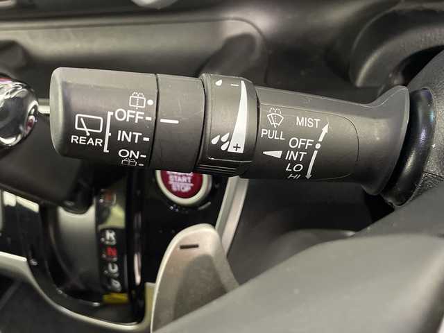 ホンダ Ｎ ＢＯＸ カスタム G ターボ Lパッケージ 神奈川県 2016(平28)年 2.3万km クリスタルブラックパール ＣＴＢＡ/両側パワースライドドア/純正７型ナビ(VXM-174VFXi)/(CD/DVD/SD/BT/フルセグTV)/バックカメラ/半革シート/ＥＴＣ/純正１５インチアルミホイール/ＨＩＤオートライト/フォグランプ/パドルシフト/プッシュスタート/クルーズコントロール/取扱説明書