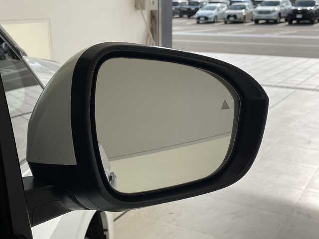 日産 セレナ ハイウェイスター V Vセレクション 愛知県 2024(令6)年 1.1万km プリズムホワイト プロパイロット/純正9型ナビ/全方位カメラ/両側パワースライドドア/レーダークルーズコントロール/シートヒーター/バックカメラ/コーナーセンサー/ブラインドスポットモニター/LEDヘッドライト/パドルシフト/インテリジェントミラー/リアオートエアコン/オートマチックハイビーム/ETC/衝突軽減システム/フルセグ/Bluetooth/ステアリングスイッチ/スマートキー/プッシュスタート