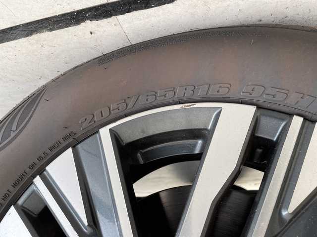 日産 セレナ ハイウェイスター V Vセレクション 愛知県 2024(令6)年 1.1万km プリズムホワイト プロパイロット/純正9型ナビ/全方位カメラ/両側パワースライドドア/レーダークルーズコントロール/シートヒーター/バックカメラ/コーナーセンサー/ブラインドスポットモニター/LEDヘッドライト/パドルシフト/インテリジェントミラー/リアオートエアコン/オートマチックハイビーム/ETC/衝突軽減システム/フルセグ/Bluetooth/ステアリングスイッチ/スマートキー/プッシュスタート