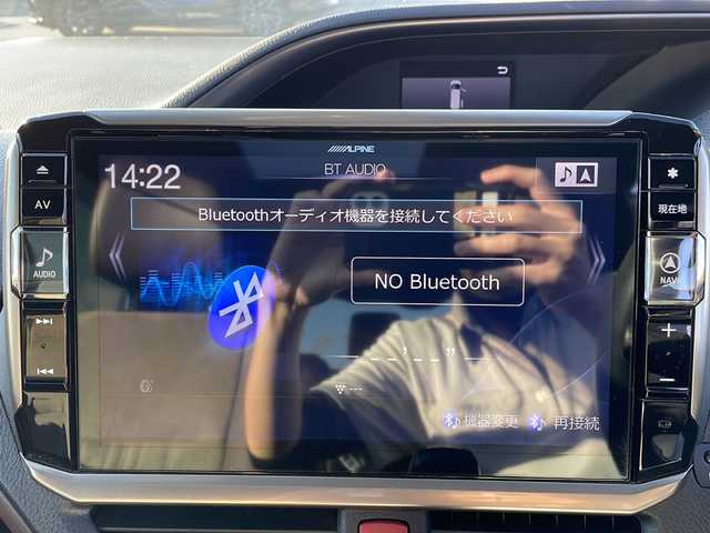 トヨタ エスクァイア Gi プレミアムパッケージ 岩手県 2018(平30)年 5.7万km ブラック ”社外ナビ（ALPINE　EX11Z）/AM/FM/CD/DVD/Bluetooth/フルセグTV/バックカメラ/ビルトインETC/ドライブレコーダー/両側パワースライドドア/フリップダウンモニター/クルーズコントロール/衝突被害軽減ブレーキ/レーンキープアシスト/横滑り防止装置/アイドリングストップ/シートヒーター/オートライト/オートハイビーム/LEDヘッドライト/フォグランプ/スマートキー/プッシュスタート/電動格納ミラー/純正15インチAW/純正フロアマット/保証書/取扱説明書