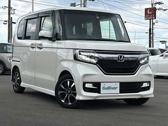 ホンダ Ｎ ＢＯＸ カスタム G L ホンダセンシング 山口県 2018(平30)年 3万km プレミアムホワイトパールⅡ 純正ナビ/（フルセグ/DVD/Bluetooth/USB）/バックカメラ/前方ドライブレコーダー/ビルトインETC/片側電動スライドドア/レーダークルーズコントロール/衝突軽減ブレーキ/革巻きステアリング/ステアリングスイッチ/LEDオートヘッドライト/フォグライト/純正フロアマット/純正14インチアルミホイール/ドアバイザー/カーテンエアバック/プッシュスタート＆スマートキー