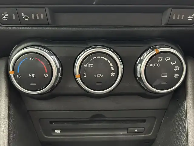 マツダ ＣＸ－３ XD エクスクルーシブモッズ 鹿児島県 2018(平30)年 6万km セラミックM 純正SDナビ/（AM.FM.CD.DVD.Bluetooth.フルセグTV）/360°ビュー・モニター/360°ドライブレコーダー/ヘッドアップディスプレイ/ブラインドスポットモニタリング/運転席パワーシート/運転席メモリーシート/前席シートヒーター/革巻きステアリング/ステアリングヒーター/電動パーキング/ブレーキホールド/純正アルミホイール/LEDヘッドライト/フロントフォグライト