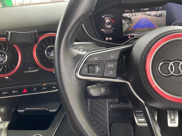 アウディ ＴＴクーペ 2．0 TFSI クワトロ 愛媛県 2017(平29)年 3.4万km 黒 アウディバーチャルコックピット/純正メモリナビ /・フルセグTV/・Bluetooth接続/・CD/DVD/・AM/FM/ビルトインETC/バックカメラ/レザーシート /前席パワーシート/前後ドライブレコーダー/電動ウィング/コーナーセンサー/パーキングアシスト/ブラインドスポットモニター/パドルシフト/クルーズコントロール/社外レーダー/LEDヘッドライト/スペアキー