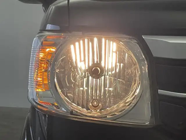 ホンダ Ｎ ＢＯＸ G SSパッケージ 群馬県 2017(平29)年 1.3万km クリスタルブラックパール 純正７型ナビ　バックカメラ　片側パワースライドドア　前席シートヒーター　　ビルトインＥＴＣ　社外１４インチアルミホイール　ＡＢＳ　横滑り防止装置　アイドリングストップ　プッシュスタート　禁煙車