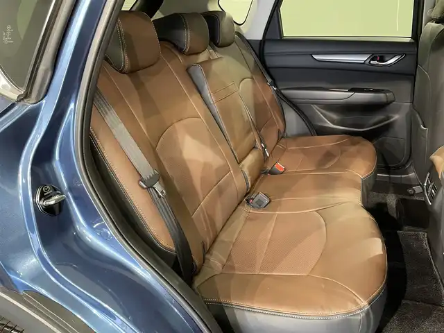 マツダ ＣＸ－５ XD プロアクティブ 愛知県 2017(平29)年 6.5万km エターナルブルーマイカ 純正８インチナビ/衝突軽減ブレーキ/レーダークルーズコントロール/コーナーセンサー/ブラインドスポットモニター/レーンキープアシスト　/ヘッドアップディスプレイ/電動パーキングブレーキ/サイド/バックカメラ/シートヒーター/シートカバー/ヘッドアップディスプレイ/ＥＴＣ/USB＆AUX入力端子/LEDヘッドライト/純正フロアマット/純正17インチアルミホイール