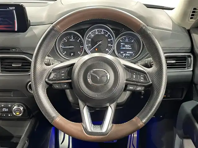 マツダ ＣＸ－５ XD プロアクティブ 愛知県 2017(平29)年 6.5万km エターナルブルーマイカ 純正８インチナビ/衝突軽減ブレーキ/レーダークルーズコントロール/コーナーセンサー/ブラインドスポットモニター/レーンキープアシスト　/ヘッドアップディスプレイ/電動パーキングブレーキ/サイド/バックカメラ/シートヒーター/シートカバー/ヘッドアップディスプレイ/ＥＴＣ/USB＆AUX入力端子/LEDヘッドライト/純正フロアマット/純正17インチアルミホイール