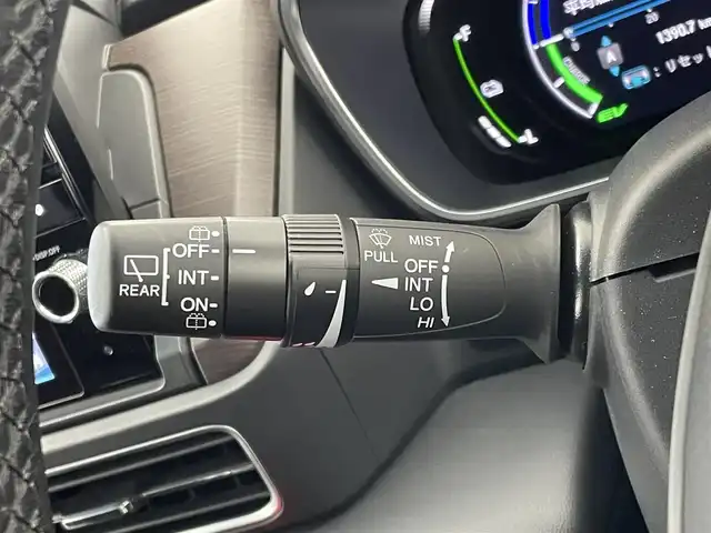 ホンダ オデッセイ ハイブリッド e:HEVアブソルート EX 埼玉県 2021(令3)年 3.1万km プラチナホワイトパール 純正１０インチナビ　フリップダウンモニター　マルチビューカメラ　ＢＳＭ　ホンダセンシング　アダクティブクルーズコントロール　ビルトインＥＴＣ２．０　シートヒーター　ＨＤＭＩ　オートライト　ＬＥＤライト
