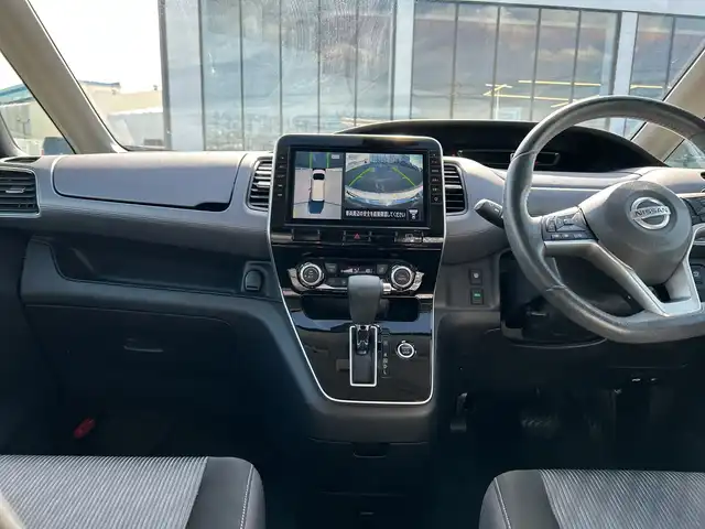 日産 セレナ ハイウェイスター V 千葉県 2020(令2)年 7.1万km ダイヤモンドブラック 純正10インチSDナビ/(フルセグ/FM/AM/CD/DVD/Bluetooth)/バックカメラ/衝突被害軽減システム/車線逸脱警報/クルーズコントロール/両側パワースライドドア/横滑り防止装置/ETC/ドライブレコーダー/アイドリングストップ/LEDヘッドライト/フォグランプ/オートライト/ウィンカーミラー/電動格納ミラー/純正16インチAW/禁煙車/プッシュスタート/スマートキー/フロアマット/ドアバイザードアバイザー