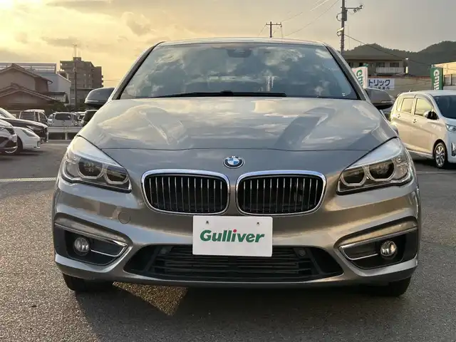 ＢＭＷ ２１８ｄ xDriveアクティブツアラー ラグジュアリー 山梨県 2017(平29)年 4.1万km プラチナシルバー 純正HDDナビ/バックカメラ/黒レザーシート/シートヒーター/パワーシート/インテリジェントセーフティ/LEDヘッドライト/パーキングアシスト/コンフォートアクセス/前後PDC/ダイナミックトラクションコントロール/パワーバックドア/ETC/オートライト/オートワイパー/純正１６インチアルミホイール/スペアキー(スマートキー)