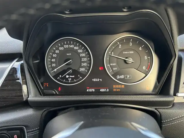 ＢＭＷ ２１８ｄ xDriveアクティブツアラー ラグジュアリー 山梨県 2017(平29)年 4.1万km プラチナシルバー 純正HDDナビ/バックカメラ/黒レザーシート/シートヒーター/パワーシート/インテリジェントセーフティ/LEDヘッドライト/パーキングアシスト/コンフォートアクセス/前後PDC/ダイナミックトラクションコントロール/パワーバックドア/ETC/オートライト/オートワイパー/純正１６インチアルミホイール/スペアキー(スマートキー)