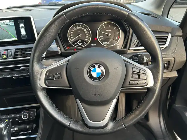 ＢＭＷ ２１８ｄ xDriveアクティブツアラー ラグジュアリー 山梨県 2017(平29)年 4.1万km プラチナシルバー 純正HDDナビ/バックカメラ/黒レザーシート/シートヒーター/パワーシート/インテリジェントセーフティ/LEDヘッドライト/パーキングアシスト/コンフォートアクセス/前後PDC/ダイナミックトラクションコントロール/パワーバックドア/ETC/オートライト/オートワイパー/純正１６インチアルミホイール/スペアキー(スマートキー)