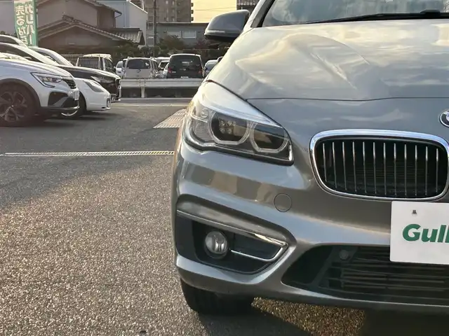 ＢＭＷ ２１８ｄ xDriveアクティブツアラー ラグジュアリー 山梨県 2017(平29)年 4.1万km プラチナシルバー 純正HDDナビ/バックカメラ/黒レザーシート/シートヒーター/パワーシート/インテリジェントセーフティ/LEDヘッドライト/パーキングアシスト/コンフォートアクセス/前後PDC/ダイナミックトラクションコントロール/パワーバックドア/ETC/オートライト/オートワイパー/純正１６インチアルミホイール/スペアキー(スマートキー)