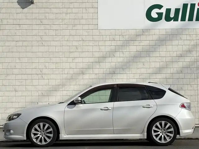 スバル インプレッサ 2．0GT 岩手県 2009(平21)年 8.7万km サテンホワイトパール 禁煙車/4WD/寒冷地仕様/stiタワーバー/スバルプレミアムサウンド1DINオーディオ/クルーズコントロール/MTモード/横滑り防止装置/フォグライト/〇プッシュスタート/〇電動格納ミラー/〇ウィンカーミラー/〇ドアバイザー/〇フロアマット/〇シガーソケット/〇スマートキー/スペアキー/ETC