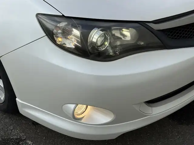 スバル インプレッサ 2．0GT 岩手県 2009(平21)年 8.7万km サテンホワイトパール 禁煙車/4WD/寒冷地仕様/stiタワーバー/スバルプレミアムサウンド1DINオーディオ/クルーズコントロール/MTモード/横滑り防止装置/フォグライト/〇プッシュスタート/〇電動格納ミラー/〇ウィンカーミラー/〇ドアバイザー/〇フロアマット/〇シガーソケット/〇スマートキー/スペアキー/ETC