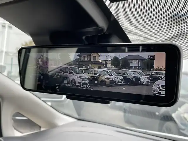 日産 ノート e－パワー X 東京都 2018(平30)年 5.2万km ホワイト デジタルインナーミラー　/ETC　/スペアキー　/オートエアコン　/CD　/ABS　/横滑り防止装置　/コーナーセンサー　/レーンアシスト　/盗難防止装置　/オートライト　/衝突被害軽減システム　/保証書/取扱説明書/記録簿