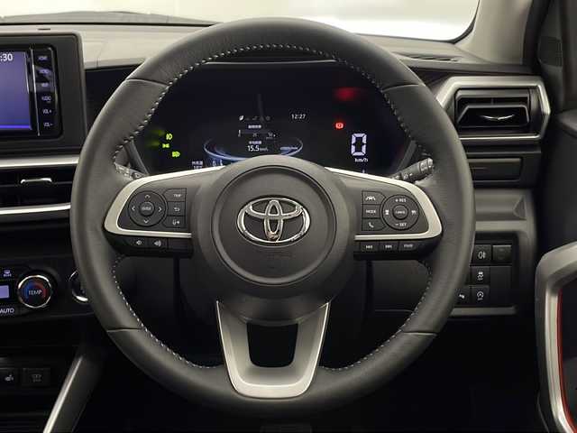 トヨタ ライズ Z 宮崎県 2021(令3)年 2.7万km シャイニングホワイトパール 純正ナビ/Ｂｌｕｅｔｏｏｔｈ　/フルセグＴＶ/ＦＭ／ＡＭ　/ＣＤ/Ｄ/Ｎ席シートヒーター/バックカメラ　/クルーズコントロール　/コーナセンサー/衝突被害軽減ブレーキシステム　/オートライト　/ドライブレコーダー/プッシュスタート/スペアキー