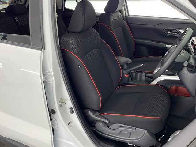 トヨタ ライズ Z 宮崎県 2021(令3)年 2.7万km シャイニングホワイトパール 純正ナビ/Ｂｌｕｅｔｏｏｔｈ　/フルセグＴＶ/ＦＭ／ＡＭ　/ＣＤ/Ｄ/Ｎ席シートヒーター/バックカメラ　/クルーズコントロール　/コーナセンサー/衝突被害軽減ブレーキシステム　/オートライト　/ドライブレコーダー/プッシュスタート/スペアキー