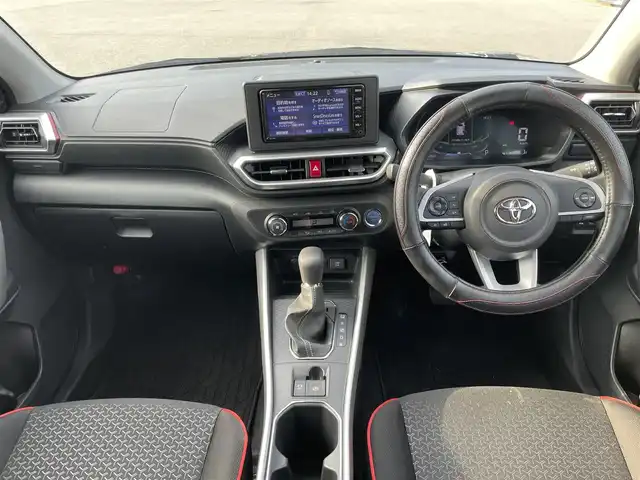 トヨタ ライズ G 兵庫県 2022(令4)年 2.8万km ブラックマイカメタリック 純正７インチナビ/バックカメラ/ワンセグ/BT/CD/ステアリングリモコン/スマートアシスト/純正バイザー/純正フロアマット/ヘッドライトレベライザー/純正アルミタイヤ/オートライト/スイッチスタート