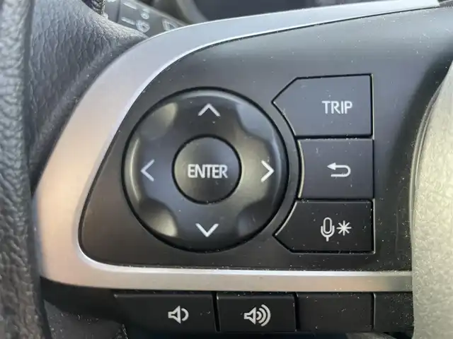 トヨタ ライズ G 兵庫県 2022(令4)年 2.8万km ブラックマイカメタリック 純正７インチナビ/バックカメラ/ワンセグ/BT/CD/ステアリングリモコン/スマートアシスト/純正バイザー/純正フロアマット/ヘッドライトレベライザー/純正アルミタイヤ/オートライト/スイッチスタート