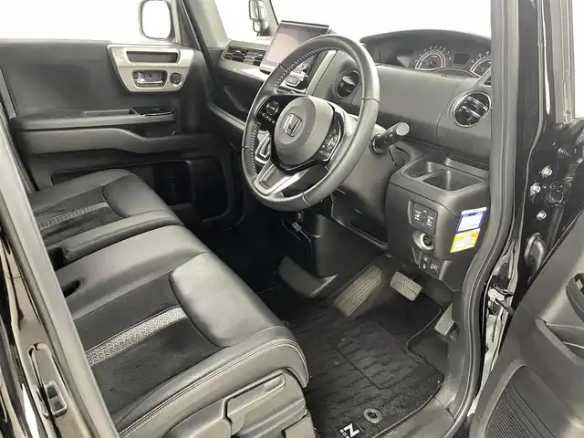 ホンダ Ｎ ＢＯＸ カスタム L ターボ スタイル+ブラック 福島県 2022(令4)年 5.2万km クリスタルブラックパール ホンダセンシング/・衝突軽減ブレーキ/・誤発進抑制機能 /・歩行者事故低減ステアリング /・路外逸脱抑制機能/・渋滞追従機能付アダプティブクルーズコントロール /・車線維持支援システム /・先行車発進お知らせ機能 /・標識認識機能 /・後方誤発進抑制機能/・ オートハイビーム/純正ナビゲーション/・型式：VXV-227NBi/・Bluetooth/AM・FM/USB/SD/・バックカメラ/・ETC/両側パワースライドドア/純正前後ドライブレコーダー/革巻きステアリング/・ステアリングスイッチ/・パドルシフト/シートヒーター/LEDライト/・フォグライト/ドアバイザー/プッシュスタート/・スマートキー/純正フロアマット