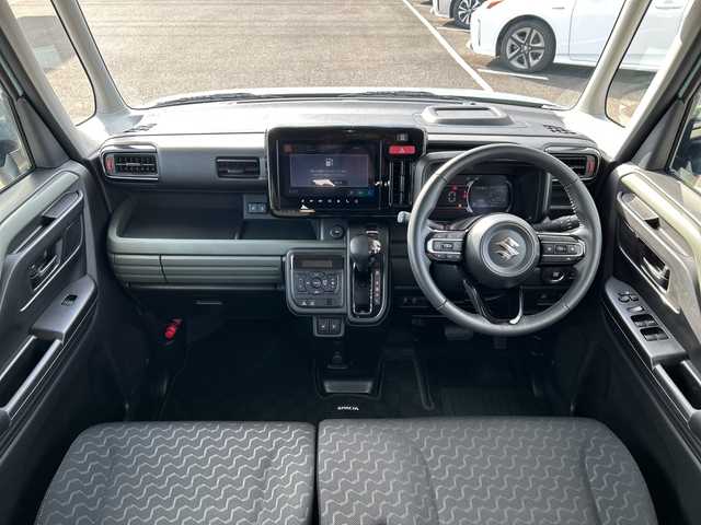 スズキ スペーシア ギア HYBRID XZ 佐賀県 2024(令6)年 0.7万km オフブルーメタリック/ガンメタリック2トーンルーフ 純正9インチナビ(フルセグ/Bluetooth/CarPlay)/全方位カメラ/両側パワースライドドア/D/N席シートヒーター/ステアリングヒーター/ヘッドアップディスプレイ/ETC/コーナーセンサー/アダクティブクルーズコントロール/デュアルセンサーブレーキサポート/レーンキープアシスト/純正14インチアルミホイール/LEDヘッドライト/オートライト/純正フロアマット/プッシュスタート/スマートキー