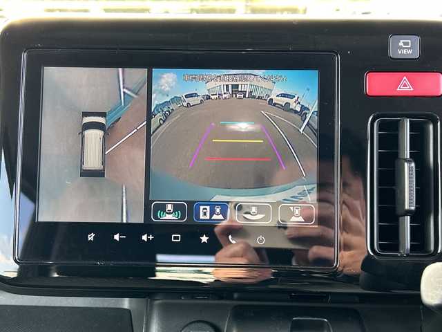 スズキ スペーシア ギア HYBRID XZ 佐賀県 2024(令6)年 0.7万km オフブルーメタリック/ガンメタリック2トーンルーフ 純正9インチナビ(フルセグ/Bluetooth/CarPlay)/全方位カメラ/両側パワースライドドア/D/N席シートヒーター/ステアリングヒーター/ヘッドアップディスプレイ/ETC/コーナーセンサー/アダクティブクルーズコントロール/デュアルセンサーブレーキサポート/レーンキープアシスト/純正14インチアルミホイール/LEDヘッドライト/オートライト/純正フロアマット/プッシュスタート/スマートキー