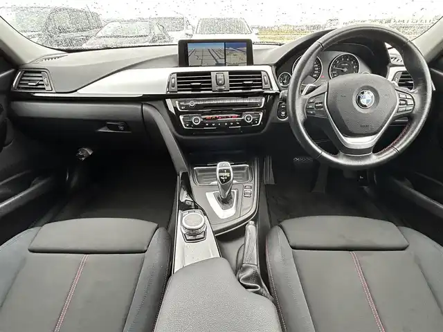 ＢＭＷ ３２８ｉ スポーツ 鳥取県 2012(平24)年 7.4万km アルピンホワイトⅢ ターボ車/純正ナビ/フルセグ/DVD/CD/BT/バックカメラ・ミラー内蔵ETC/サンルーフ/Mスポーツフロントバンパー/前席パワーシート/クルーズコントロール/キセノンライト/LEDポジションリング/パドルシフト/フォグライト/純正19インチアルミホイール/プッシュエンジンスタート/アイドリングストップ/フロアマット/保証書・取扱説明書