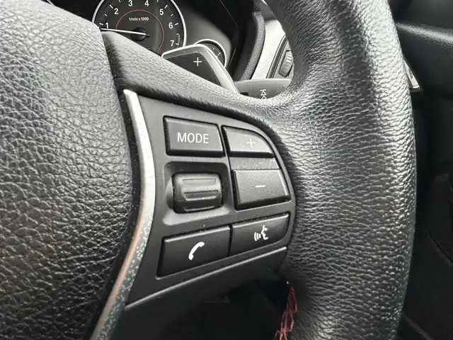 ＢＭＷ ３２８ｉ スポーツ 鳥取県 2012(平24)年 7.4万km アルピンホワイトⅢ ターボ車/純正ナビ/フルセグ/DVD/CD/BT/バックカメラ・ミラー内蔵ETC/サンルーフ/Mスポーツフロントバンパー/前席パワーシート/クルーズコントロール/キセノンライト/LEDポジションリング/パドルシフト/フォグライト/純正19インチアルミホイール/プッシュエンジンスタート/アイドリングストップ/フロアマット/保証書・取扱説明書