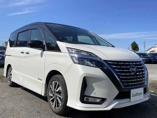 日産 セレナ e－パワー ハイウェイスター G 神奈川県 2019(令1)年 5.3万km ブリリアントホワイトパール 2トーン 純正メモリナビ/フルセグTV/CD/DVD再生/Bluetooth接続/プロパイロット/エマージェンシーブレーキ/アラウンドビューモニター/フリップダウンモニター/両側パワースライドドア/コーナーセンサー/ブラインドスポットモニター/ステアリングヒーター/クルーズコントロール/ビルトインETC/LEDヘッドライト/オートライト/スマートキー/プッシュスタート/アイドリングストップ/純正フロアマット/横滑り防止装置