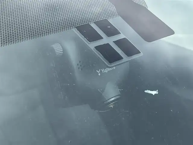 日産 スカイライン ハイブリッド 350GT FOUR Type P 秋田県 2014(平26)年 4万km クリスタルホワイトパール 純正ナビ/衝突軽減システム/スマートキー/４WD/フルセグ/LEDヘッドライト/全方位カメラ/純正アルミ/コーナーセンサー/コクルーズコントロール/前席シートヒーター/前席パワーシート/メモリー付きパワーシート/ETC/純正フロアマット/純正ドアバイザー/ステアリングスイッチ/MTモード付AT/オートエアコン/オートライト/ドライブレコーダー/社外エンジンスターター/パワーステアリング/パワーウィンドウ/電動格納ウィンカーミラー/横滑り防止