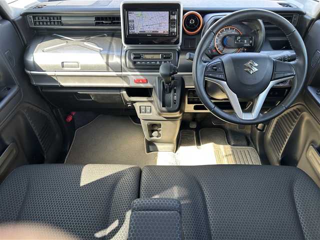 スズキ スペーシア ギア HYBRID XZ 広島県 2020(令2)年 2.7万km オフブルーメタリック/ガンメタリック2トーンルーフ デュアルセンサーブレーキサポート/純正ナビゲーション/型番：AVIC-RWS901II/【CD/DVD/SD/USB/BT/TV】/両側パワースライドドア/前席シートヒーター/LEDオートライト/LEDフォグランプ/リアサーキュレーター/リアドアサンシェード/シートバックテーブル/純正フロアマット/純正ドアバイザー