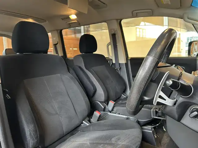 三菱 デリカＤ：５ G－Premium 宮城県 2010(平22)年 12.5万km ディープブラックマイカ ４WD/純正HDDナビ/バックカメラ/ETC/フルセグTV/運転席パワーシート/シートヒーター/両側パワースライドドア/パドルシフト/後席フリップダウンモニター/オートライト/シートカバー