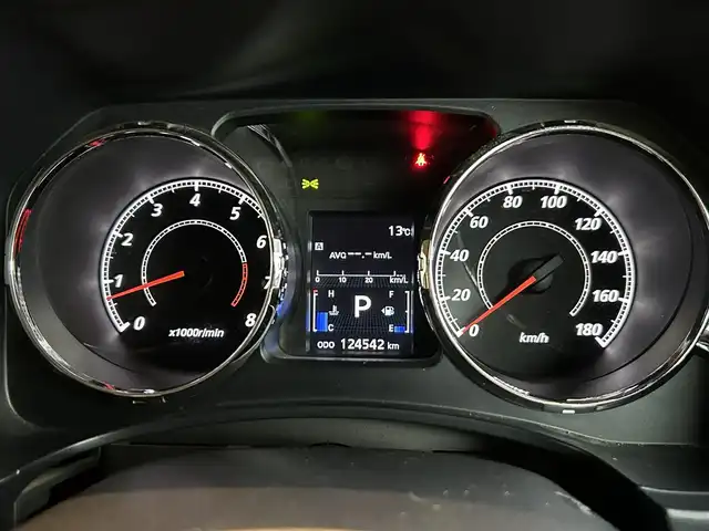 三菱 デリカＤ：５ G－Premium 宮城県 2010(平22)年 12.5万km ディープブラックマイカ ４WD/純正HDDナビ/バックカメラ/ETC/フルセグTV/運転席パワーシート/シートヒーター/両側パワースライドドア/パドルシフト/後席フリップダウンモニター/オートライト/シートカバー