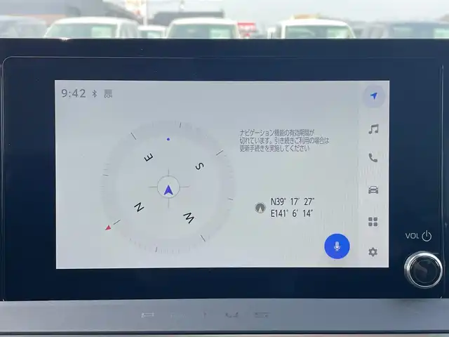 トヨタ プリウス U 岩手県 2023(令5)年 0.1万km グレー 4WD/トヨタセーフティセンス/　衝突回避支援型プリクラッシュセーフティ/　交差点横断歩行者検知/　緊急時操舵支援機能/　低速時加速制御機能/　レーントレーシングアシスト/　ロードサインアシスト/　カーブ速度制御機能/　先行車発進告知/　ドライバー異常時対応システム/純正メモリーナビ/　BT/TV/レーダークルーズコントロール/LEDオートライト/オートマチックハイビーム/スマートキー/ETC2.0