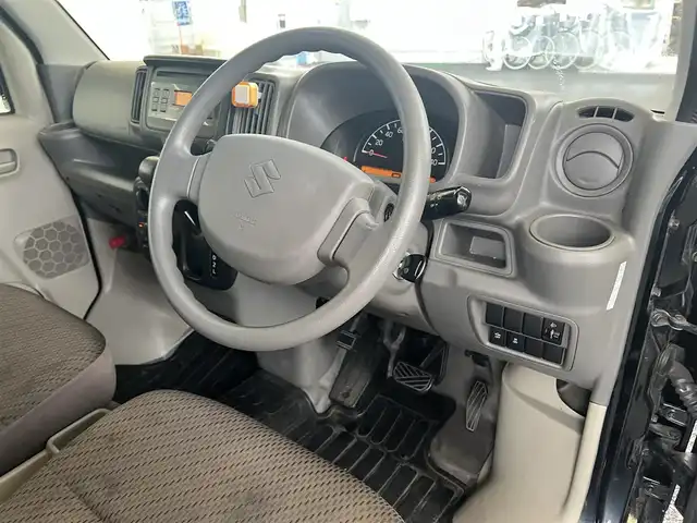 スズキ エブリイ PC リミテッド 広島県 2018(平30)年 8.4万km ブルーイッシュブラックパール3 ○走行距離：86298km（入庫時）/ETC/ドライブレコーダー/レーダーブレーキサポート/横滑り防止機能/保証書＆取扱説明書あり/リモコンキー（スペアキーあり）/CD/2スピーカー/○タイヤサイズ：145/6PR/・社外12インチアルミホイール