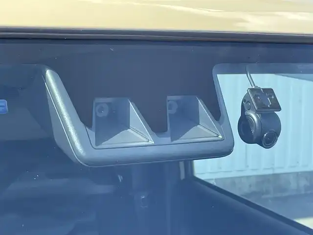 ダイハツ タフト X 福岡県 2020(令2)年 8.7万km サンドベージュメタリック 純正ナビ（ＷＭＺＫ－Ｗ７０Ｄ）/純正前後ドラレコ/バックカメラ/Ｂｌｕｅｔｏｏｔｈ/ガラスルーフ/アイドリングストップ/衝突軽減ブレーキ/電動パーキング/フルセグＴＶ/前後コーナーセンサー/ＣＤ／ＤＶＤ