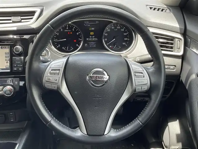 日産 エクストレイル 20X エマージェンシーブレーキ 滋賀県 2015(平27)年 3.6万km チタニウムカーキ ４WD/純正メーカーナビ/ (AM/FM/CD/DVD/AUX/Bluetooth/フルセグTV)/インテリジェントアラウンドビューモニター/ビルトインETC/ドライブレコーダー/コーナーセンサー/黒革シート/前席シートヒーター/前席エアーシート/クルーズコントロール/エマージェンシーブレーキ/横滑り防止機能/革巻きステアリング/ステアリングスイッチ/オートライト/アイドリングストップ/純正17インチアルミホイール/スマートキー/オートライト/純正HIDヘッドライト/純正フロアマット/純正ドアバイザー/電格ウインカーミラー/取扱説明書/保証書