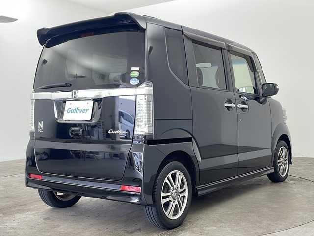 ホンダ Ｎ ＢＯＸ カスタム G Lパッケージ 兵庫県 2015(平27)年 3.9万km スマートブラック ・社外ナビ/CD/DVD/BT/TV/・ETC/・14インチアルミホイール/・ディスチャージヘッドライト〈HID〉/・VSA（ABS＋TCS＋横すべり抑制）/・エマージェンシーストップシグナル/・ヒルスタートアシスト機能/・アイドリングストップシステム/・プラズマクラスター/・ECONスイッチ（ECONモード）/・スライドドア・イージークローザー（リア両側）/・パワースライドドア（リア左側）/・Hondaスマートキーシステム/・ドアミラーウインカー/・スマートキー/・スペアキー/・保証書/・取扱説明書