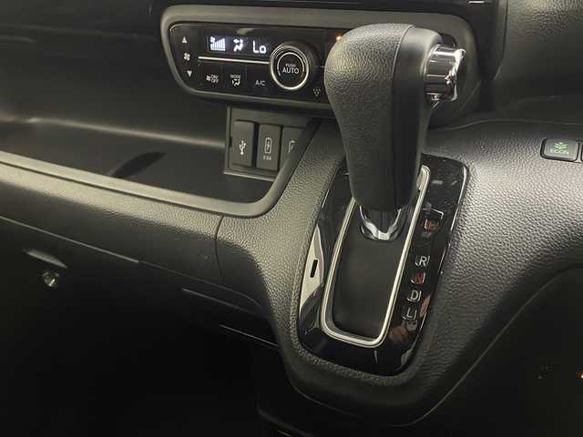 ホンダ Ｎ ＢＯＸ カスタム G L ホンダセンシング 宮崎県 2019(平31)年 4.2万km クリスタルブラックパール ワンオーナー/Honda SENSING/純正7インチSDナビ/フルセグTV/CD/DVD/Bluetooth/バックカメラ/片側パワースライドドア/LEDヘッドライト/純正ドライブレコーダー/ビルトインETC/純正14インチAW