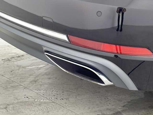 アウディ Ａ４ 35TFSIスポーツ ブラックエレガンス 愛知県 2019(令1)年 1.3万km ミトスブラックメタリック 125台限定車”black elegance”/禁煙車/純正MMIナビ/フルセグTV/サラウンドビューカメラ/バックカメラ/ビルトインETC2.0/純正ドライブレコーダー/マルチカラーアンビエントライト[特別装備]/純正フロアマット[特別装備]/純正18インチアルミホイール(10Yスポークデザイングロスブラックポリッシュド)[特別装備]/ラグジュアリーパッケージ/アシスタンスベーシックパッケージ/アシスタンスパッケージ/アウディプレセンスシティ/アウディプレセンスリヤ/アダプティブクルーズコントロール/アクティブレーンアシスト/アウディサイドアシスト/アウディパークアシスト/LEDヘッドライト/ハイビームアシスト/LEDリヤコンビライト/3ゾーンオートエアコン/パーシャルレザーシート/前席パワーシート/運転席ポジションメモリー/内装アルミニウムエリプス加飾/バーチャルコックピット/タイヤ空気圧警告/革巻きステアリング/ステアリングスイッチ/パドルシフト/プッシュスタート/電動格納ミラーウィンカー/電子パーキングブレーキ/ブレーキホールド/新車保証書・取扱説明書/記録簿R3~R6