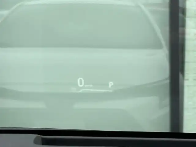 トヨタ カローラツーリング ハイブリッド ダブルバイビー 香川県 2020(令2)年 5.4万km ホワイトパールクリスタルシャイン 登録時走行距離：53410km/純正ナビ /フルセグ　/Bカメラ　/クルコン　/ETC　/ドラレコ /革巻きステアリング　/ステアリングリモコン　/純正AW　/純正フロアマット　/レーンキープアシスト　/BSM　/レベライザー/シートヒーター　/スペアキー/プッシュスタート